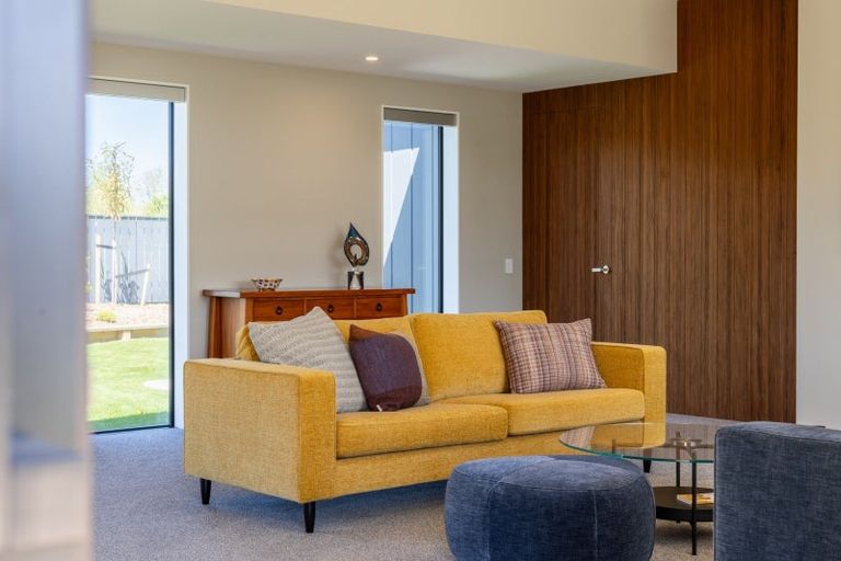 Photo of property in 5 Bressay Way, Waikanae, 5036