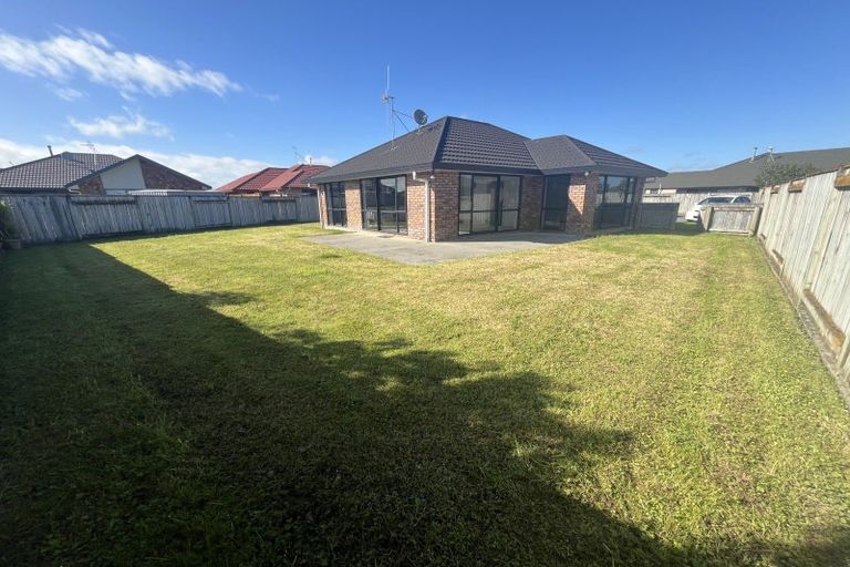 Photo of property in 10 Cleveland Heights, Kelvin Grove, Palmerston North, 4414