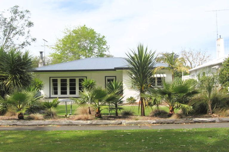 Photo of property in 13 Richardson Avenue, Whataupoko, Gisborne, 4010