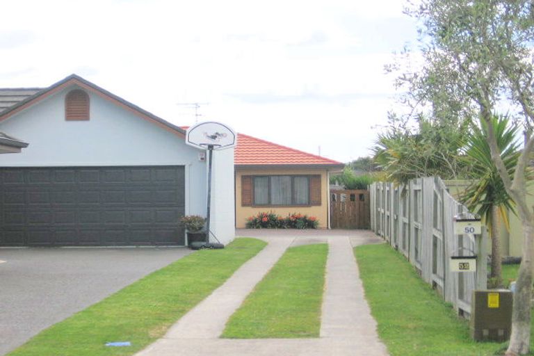 Photo of property in 52 Corinth Grove, Papamoa Beach, Papamoa, 3118