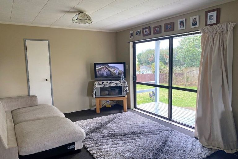 Photo of property in 1 Robinson Street, Katikati, 3129