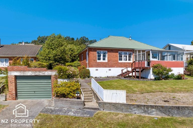Photo of property in 13 Rennie Street, Green Island, Dunedin, 9018