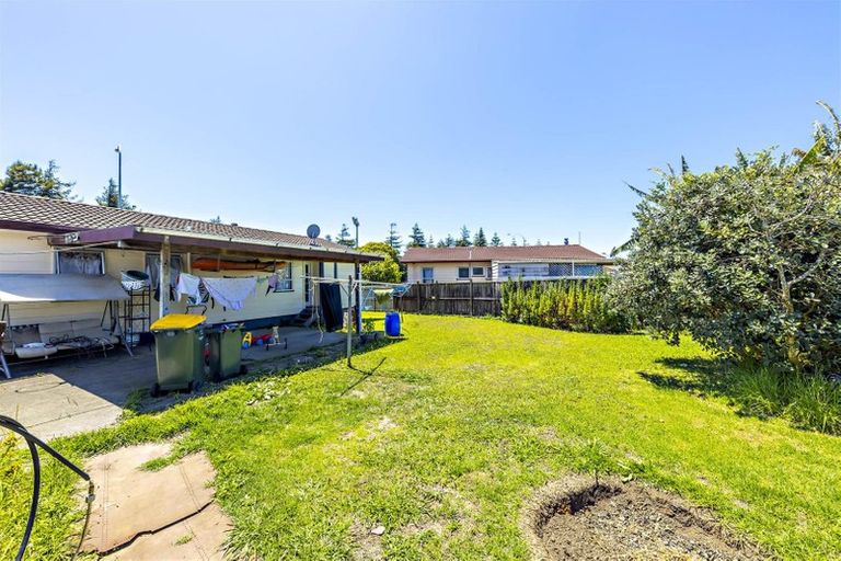 Photo of property in 49 Te Irirangi Drive, Clover Park, Auckland, 2019