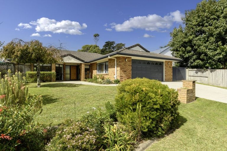 Photo of property in 18 Santa Barbara Drive, Papamoa Beach, Papamoa, 3118