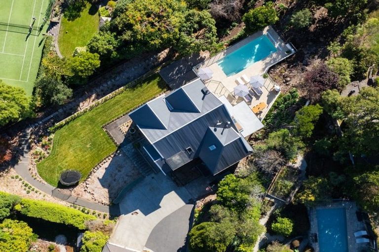 Photo of property in 103 Hackthorne Road, Cashmere, Christchurch, 8022