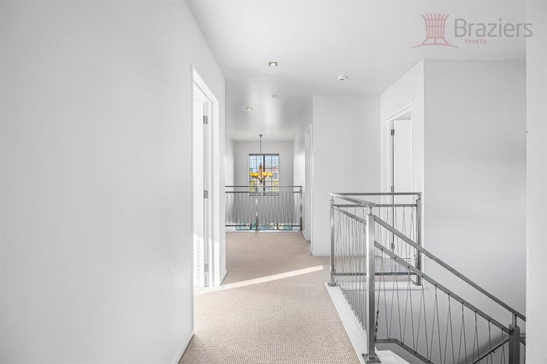 Photo of property in 29 Straven Road, Riccarton, Christchurch, 8011