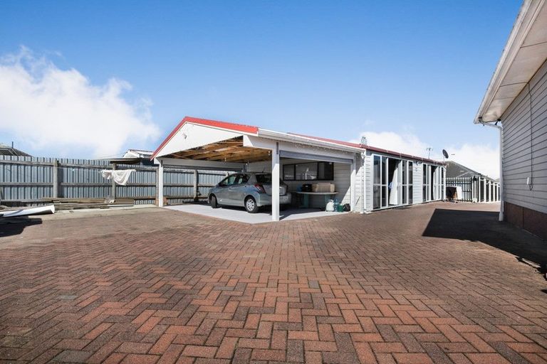 Photo of property in 85 Otara Road, Otara, Auckland, 2023