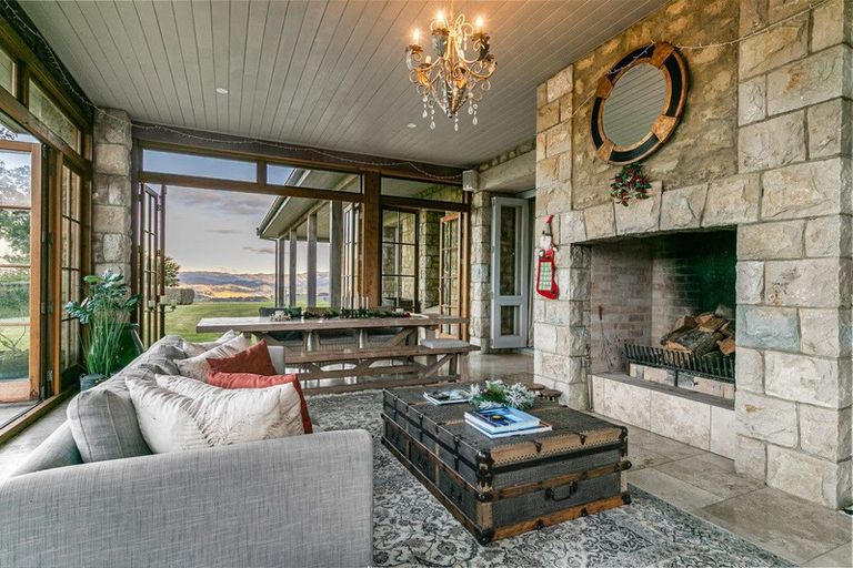 Photo of property in 184 North Road, Clevedon, Papakura, 2582