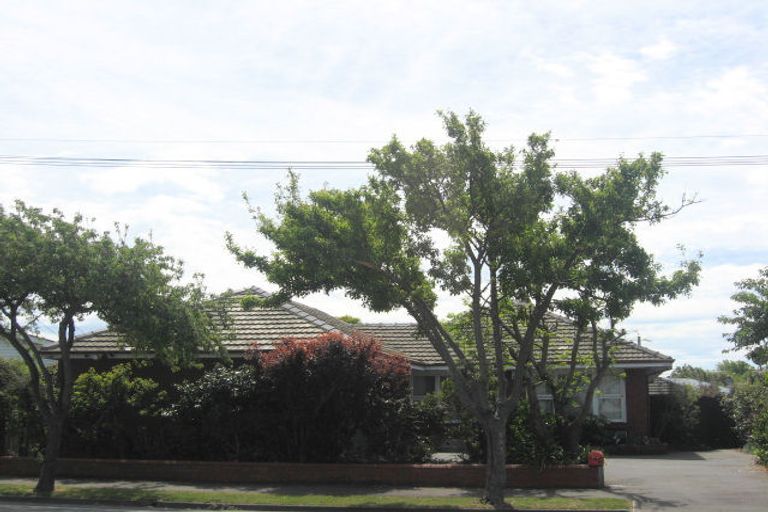 Photo of property in 237 Grahams Road, Bishopdale, Christchurch, 8053