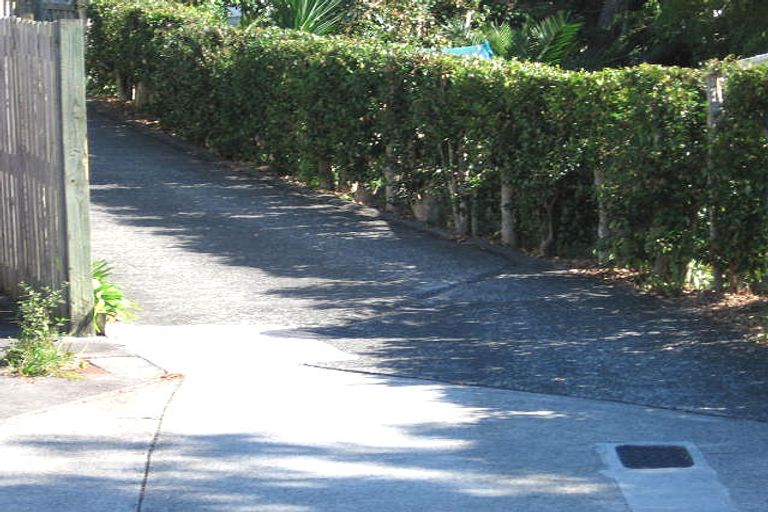 Photo of property in 122 Awaruku Road, Torbay, Auckland, 0630