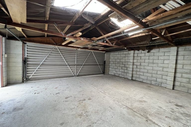 Photo of property in 18 Resolution Place, Bryndwr, Christchurch, 8053