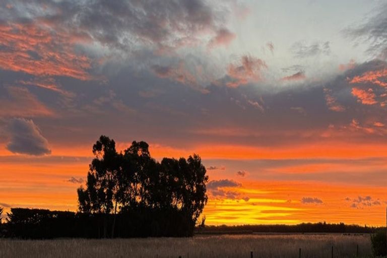 Photo of property in 32 Ardrossan Way, Tai Tapu, 7672