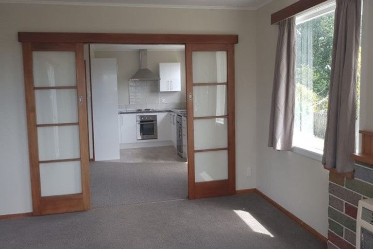 Photo of property in 24 Burns Street, Tawhero, Whanganui, 4501