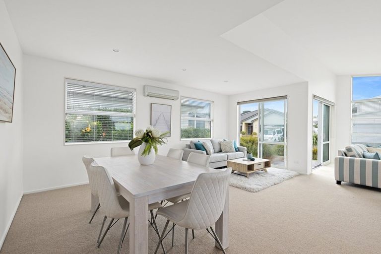 Photo of property in 12 Piper Lane, Snells Beach, 0920