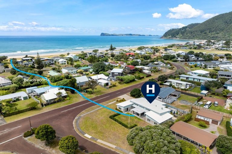 Photo of property in 1 Kennedy Park Drive, Pauanui, Hikuai, 3579