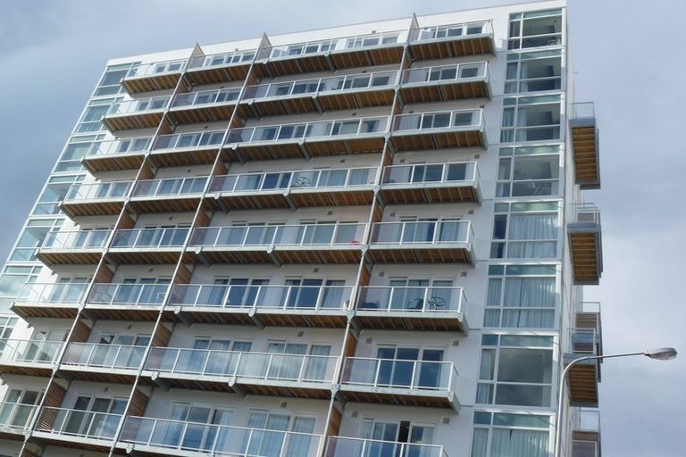 Photo of property in The Peak Apartments, 401/170 Taranaki Street, Te Aro, Wellington, 6011