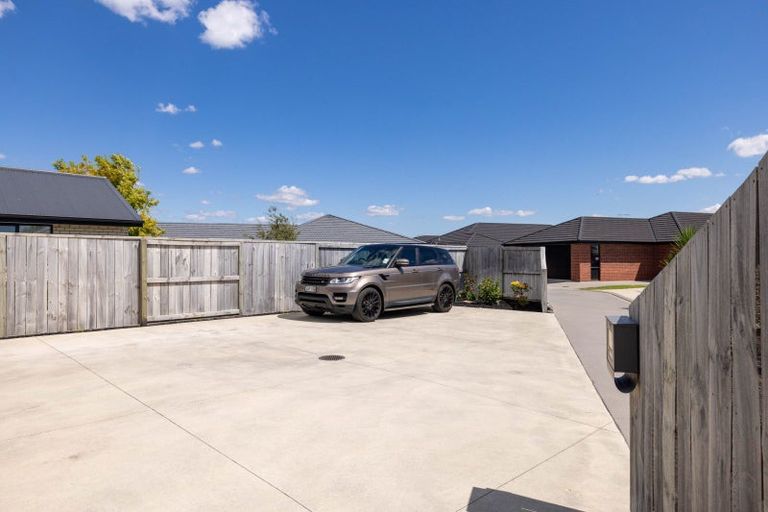 Photo of property in 6 Warlock Way, Papamoa, 3118