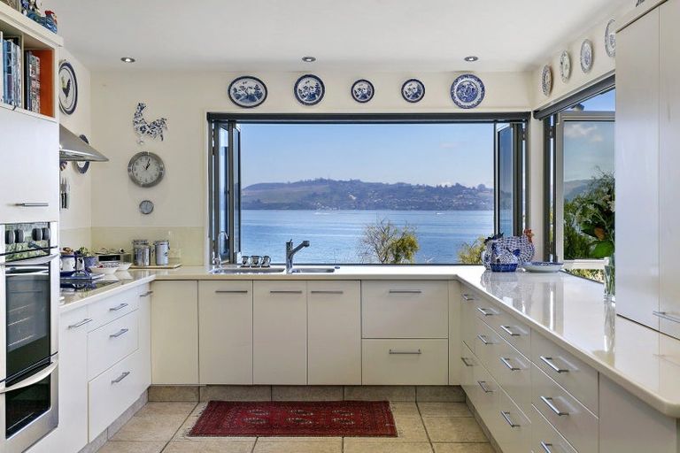 Photo of property in 10 Oregon Drive, Rainbow Point, Taupo, 3330