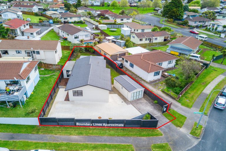 Photo of property in 5/1 Rebecca Rise, Weymouth, Auckland, 2103