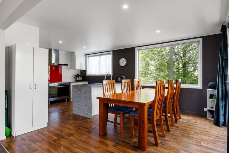 Photo of property in 44 Morrow Avenue, St Andrews, Hamilton, 3200