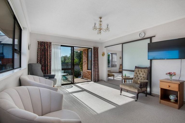 Photo of property in 53 Bush Road, Mosgiel, 9024