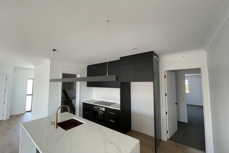 Photo of property in 27 Kaiora Drive, Papamoa Beach, Papamoa, 3118