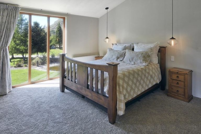 Photo of property in 62 Fitzpatrick Road, Dalefield, Queenstown, 9371