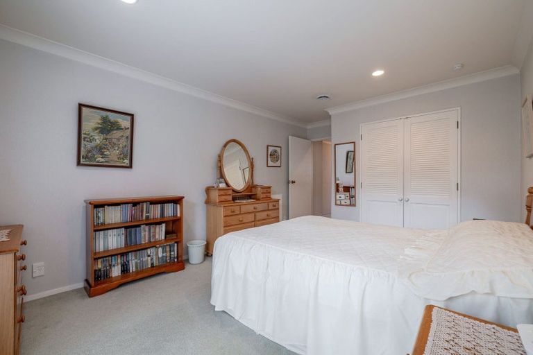 Photo of property in 127 Victoria Avenue, Hokowhitu, Palmerston North, 4410