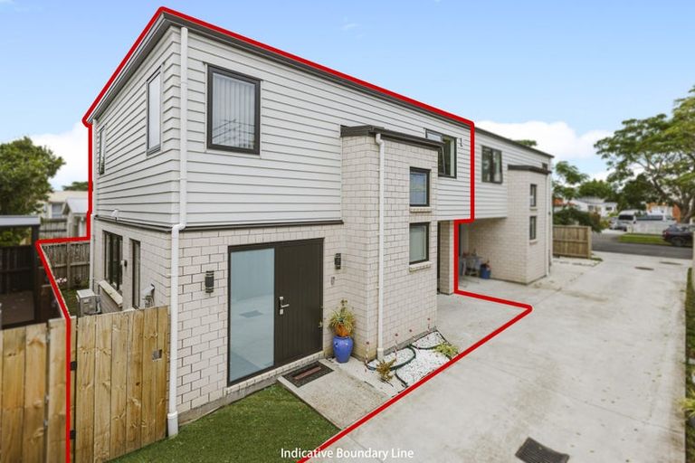 Photo of property in 20b Martin Road, Manurewa, Auckland, 2102