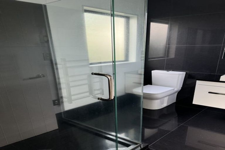 Photo of property in 33 Union Street, Hokowhitu, Palmerston North, 4410