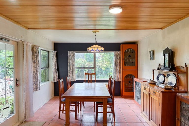 Photo of property in 146 Commercial Street, Takaka, 7110