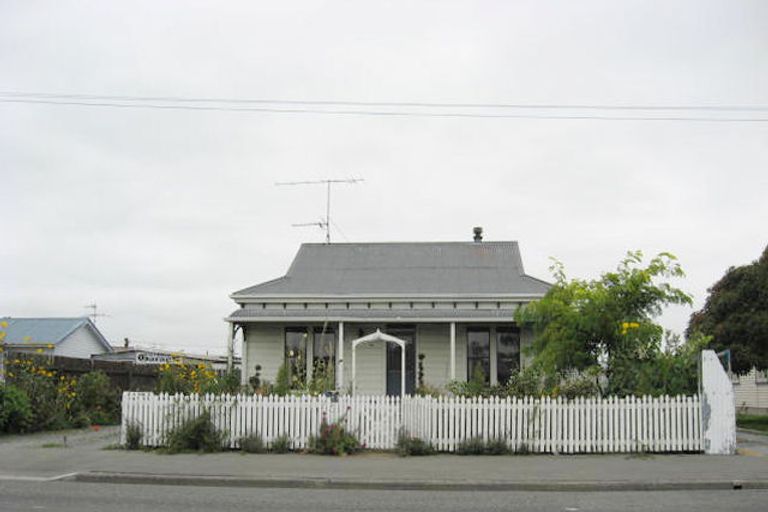 Photo of property in 91 Mcmurdo Street, Tinwald, Ashburton, 7700