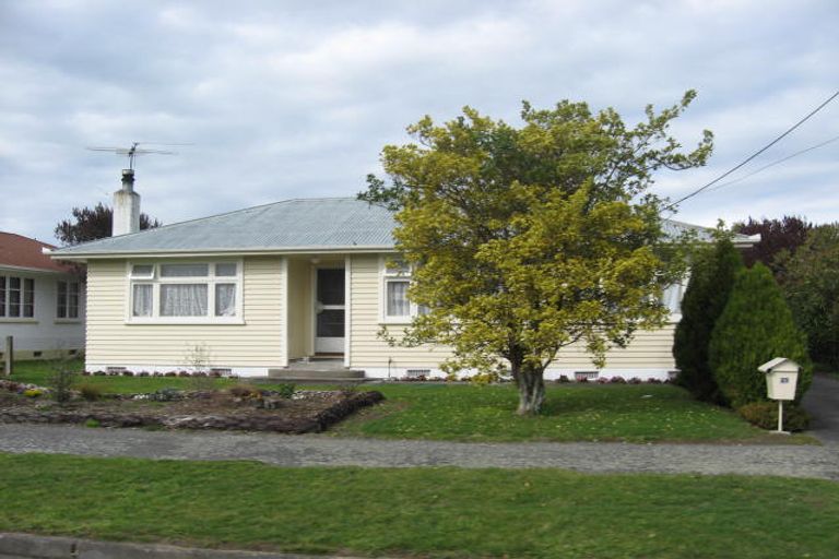 Photo of property in 25 Derby Street, Solway, Masterton, 5810