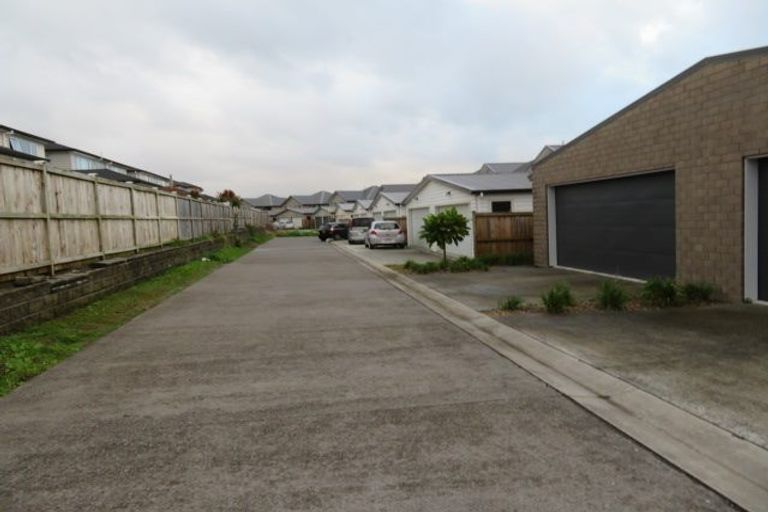 Photo of property in 70 Pencaitland Drive, Flat Bush, Auckland, 2019