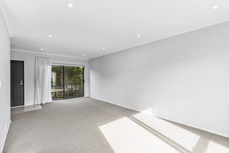 Photo of property in 4/38 Brigham Creek Road, Whenuapai, Auckland, 0618