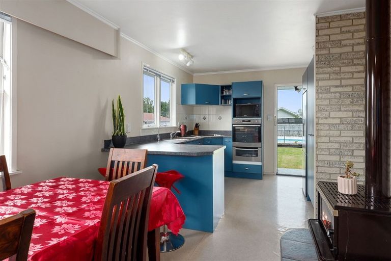 Photo of property in 18 Hawea Place, Tikipunga, Whangarei, 0112