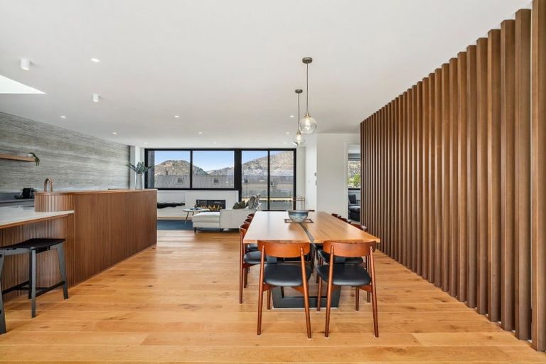 Photo of property in 27 Rubus Street, Wanaka, 9382