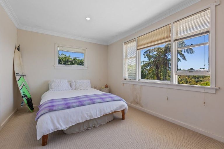 Photo of property in 13 Moana Crescent, Blagdon, New Plymouth, 4310