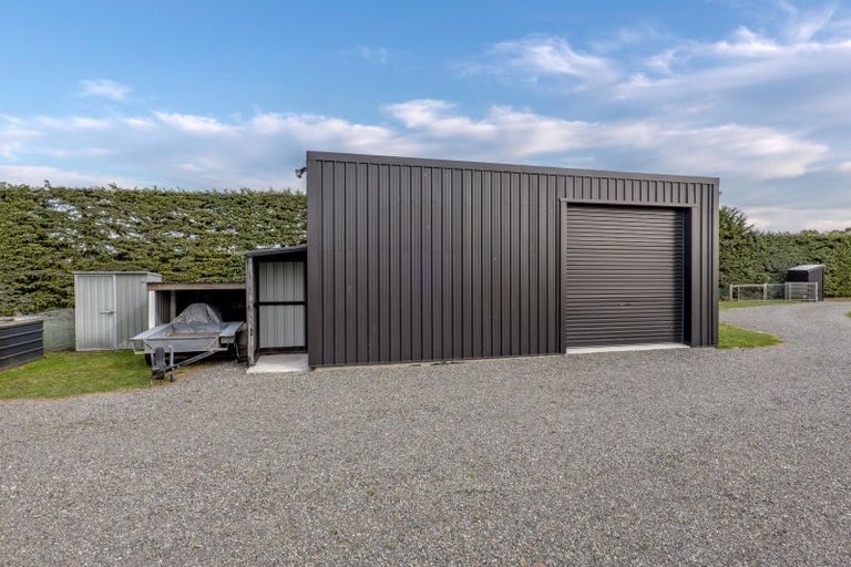 Photo of property in 682a Mclaughlins Road, Darfield, 7571