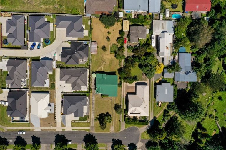 Photo of property in 24 Glen Terrace, Te Puke, 3119