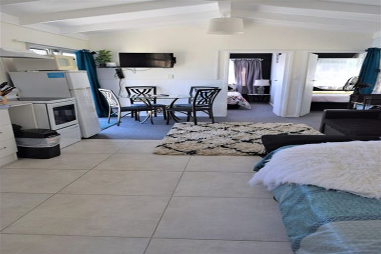 Photo of property in 49 Kai Iwi Lakes Road, Omamari, Dargaville, 0373