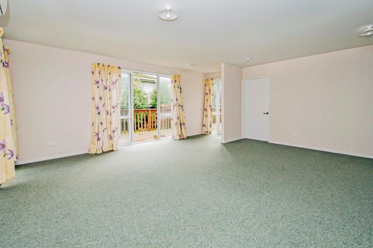 Photo of property in 3a Taiaroa Place, Southbridge, 7602
