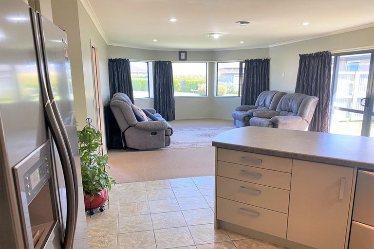 Photo of property in 22a Madison Street, Cambridge, 3434