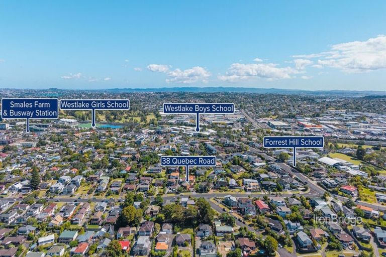 Photo of property in 38 Quebec Road, Milford, Auckland, 0620