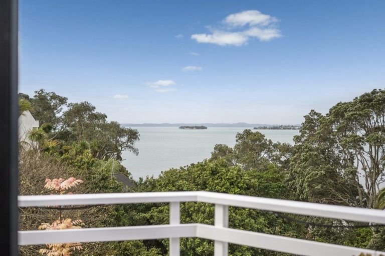 Photo of property in 16 Tainui Road, Cockle Bay, Auckland, 2014