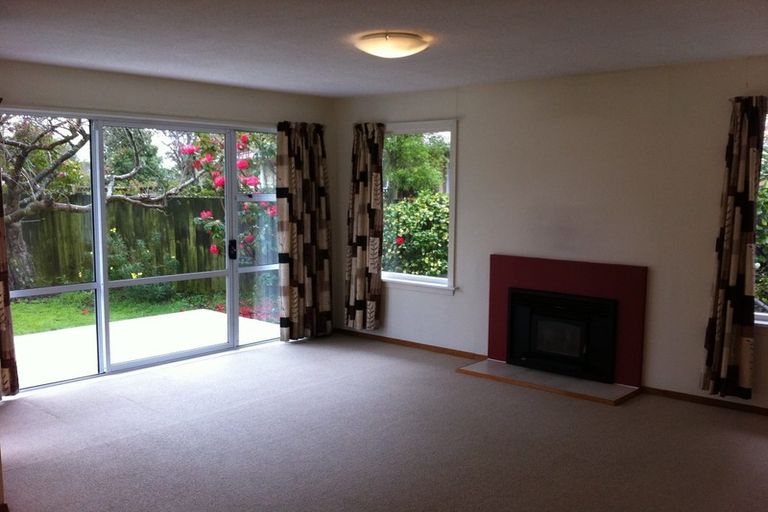 Photo of property in 27 Wolsey Place, Hillmorton, Christchurch, 8025