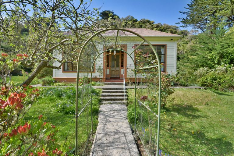 Photo of property in 10 Leith Valley Road, Glenleith, Dunedin, 9010