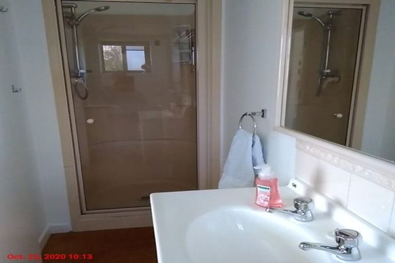 Photo of property in 19 Cologne Street, Martinborough, 5711