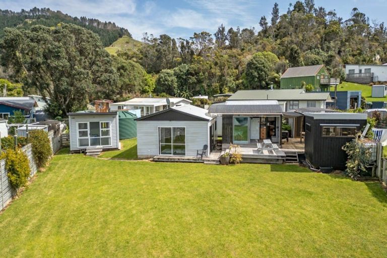 Photo of property in 30 Mako Avenue, Whiritoa, Whangamata, 3691