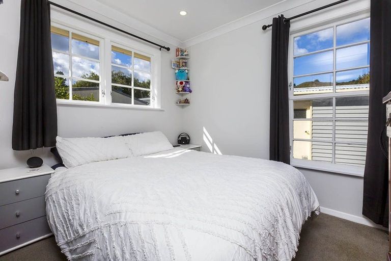 Photo of property in 62 Hillside Drive, Maoribank, Upper Hutt, 5018